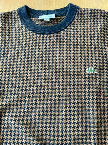 Pull LACOSTE TAILLE 6 (XL)