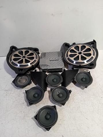 AUDIO SET Mercedes-Benz C (W205) (01-2013/06-2021) beschikbaar voor biedingen
