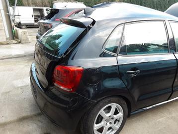 AILE ARRIÈRE DROIT Volkswagen Polo V (6R) (01-2009/05-2022), Utilisé, Droite, Volkswagen, Garde-boue