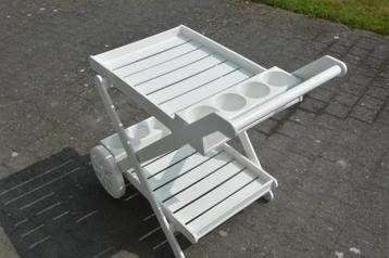 Stevig serveertafeltje voor in de tuin, Enlèvement, Comme neuf, Rectangulaire, Synthétique