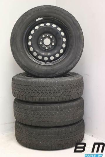15 inch stalen velgen + winterbanden Golf 7 5Q0601027L beschikbaar voor biedingen