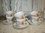 6 kopjes en schoteltjes bloemenmotiefje, Antiek en Kunst, Ophalen