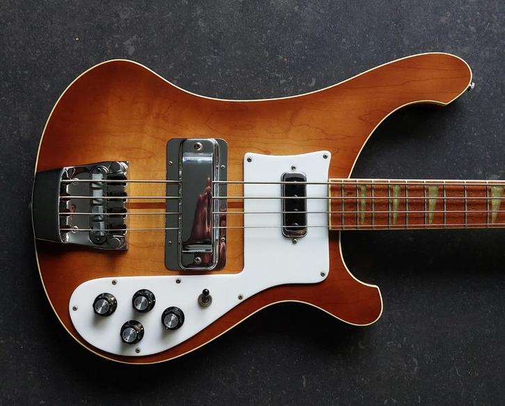 Rickenbacker 4001 Autumnglo 1980 basgitaar, Muziek en Instrumenten, Snaarinstrumenten | Gitaren | Bas, Gebruikt, Elektrisch, Ophalen of Verzenden