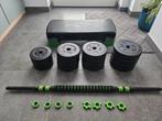 Halterset 30kg: dumbell-barbell set inclusief step bench, Sport en Fitness, Ophalen, Nieuw, Halterset