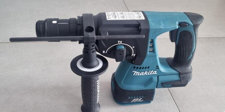 Makita Machines, Doe-het-zelf en Bouw, Gereedschap | Boormachines, Zo goed als nieuw, Ophalen