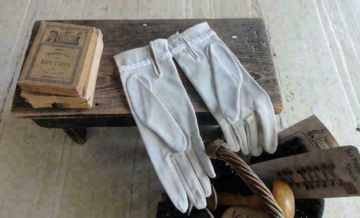 Franse brocante dames handschoentjes, Antiek en Kunst, Curiosa en Brocante, Ophalen of Verzenden