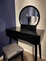 Make up tafel + stoeltje, Ophalen, Zo goed als nieuw