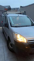 2018 Citroën Berlingo – 91 000 km – 8000€ ( 0484 547 174 ), Autos, Camionnettes & Utilitaires, Achat, Citroën, Boîte manuelle