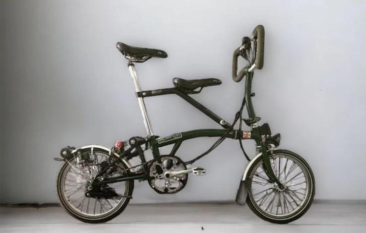 Siège enfant pour vélo Brompton, Fietsen en Brommers, Fietsaccessoires | Fietsstoeltjes, Gebruikt, Voorzitje, 0 t/m 18 kg, Voetsteuntjes
