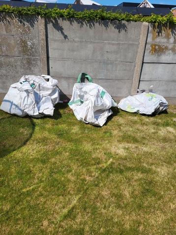 3 grands sacs pour les déchets de construction ou les déchet, Enlèvement
