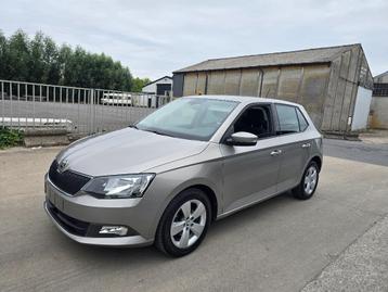 Skoda Fabia 1.0i - 64 000km - 03/2016 - SHOWROOMSTAAT beschikbaar voor biedingen