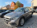 MERCEDES GLA 180d 2.0d Camera GPS Carnet Airco GARANTIE 1 AN, Auto's, Automaat, Achterwielaandrijving, 4 cilinders, Leder en Stof
