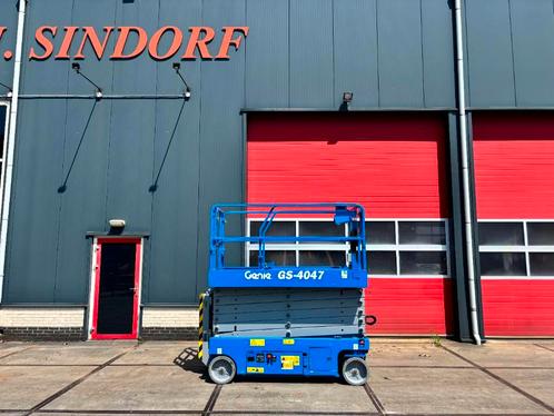 Genie GS 4047 13,75 m werkhoogte schaarhoogwerker (bj 2016), Zakelijke goederen, Machines en Bouw | Liften, Steigers en Ladders