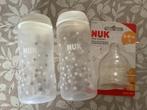 2 biberons de la marque NUK de 300 ml + 2 tétines neuves., Ophalen, Gebruikt