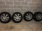 4 pneus hiver 215/65/R16 sur belles jantes, Autos : Pièces & Accessoires, Pneus & Jantes, Enlèvement, Pneus hiver, Pneu(s)