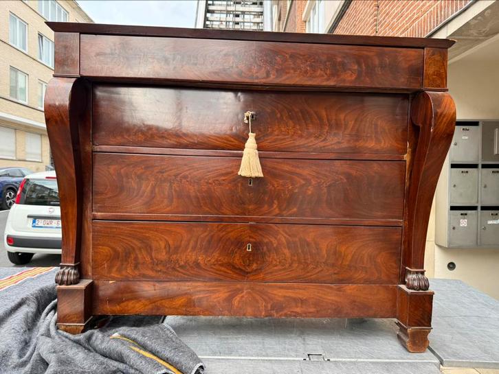 Commode ancienne Empire en acajou + plateau en marbre, Antiek en Kunst, Antiek | Meubels | Kasten, Ophalen of Verzenden
