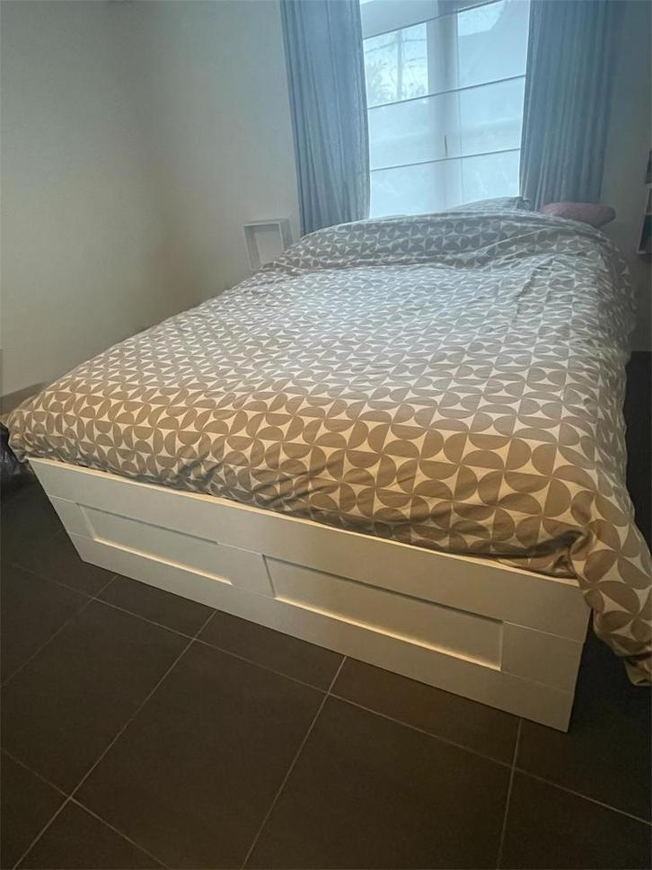 Bed Brimnes 160x200, Huis en Inrichting, Slaapkamer | Bedden, Nieuw, Tweepersoons, 160 cm, 200 cm, Wit, Verstelbaar, Ophalen