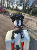 Harley Davidson Roadglide ST 121 CVO 25 Anniversary Edition, Permis Moto A, Tourisme, Plus de 35 kW, 2 cylindres