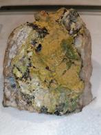 740 gram pyromorphite pyromorphiet groen, Ophalen of Verzenden