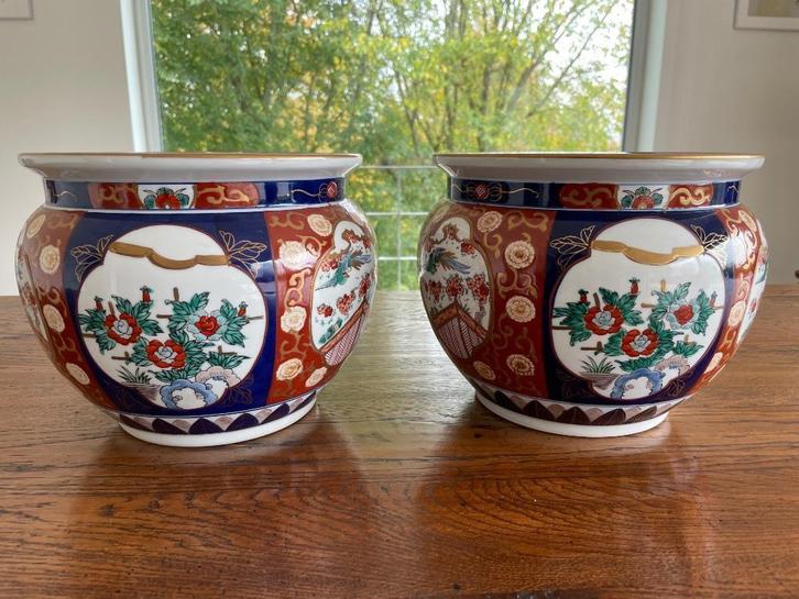 2 Japanse cachepots in Gold Imari porselein, Antiek en Kunst, Antiek | Porselein, Ophalen