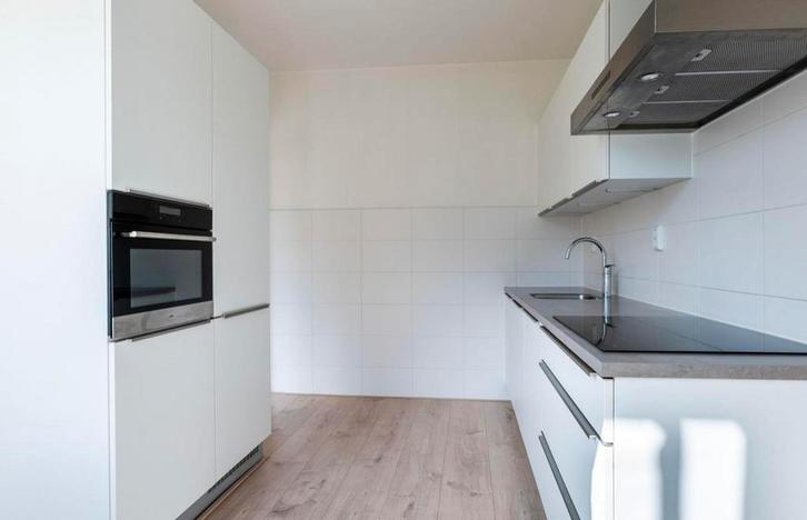 Nette Moderne Rechte Keuken + Apparatuur + GEDEMONTEERD, Huis en Inrichting, Keuken | Complete keukens, Ophalen of Verzenden