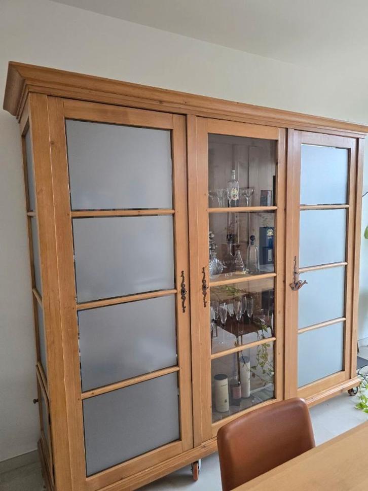 Grote Massief Houten Vitrinekast / Servieskast – 245 b 228 h, Maison & Meubles, Armoires | Vitrines, Comme neuf, 200 cm ou plus