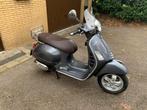 Vespa sport 125cc gts. Bouwjaar 2021, Fietsen en Brommers, Ophalen, Overige modellen, Zo goed als nieuw