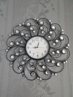Wandklok modern, Huis en Inrichting, Woonaccessoires | Klokken, Ophalen, Wandklok