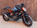 KTM DUKE 125 B-A1 rijbewijs in perfecte staat, Motoren, Motoren | KTM, Particulier, 125 cc, 11 kW of minder, 1 cilinder