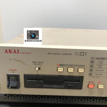 Vend sampler S 01 AKAI beschikbaar voor biedingen