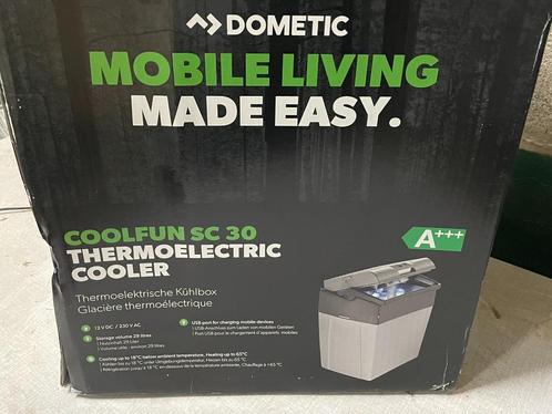 Dometic coolfun sc 30 thermo-elektrische koelbox van 12v en, Caravans en Kamperen, Koelboxen, Zo goed als nieuw, Koelbox, Elektrisch