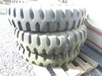 6 Banden met binnenband 900 x 20, Ophalen