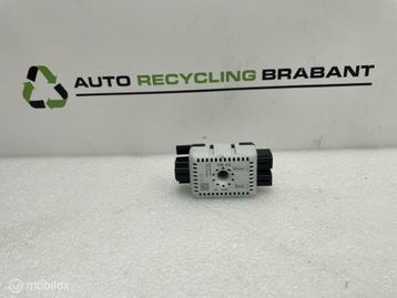 Antenne Versterker Ontstoringsfilter Volkswagen 5Q0035570 beschikbaar voor biedingen