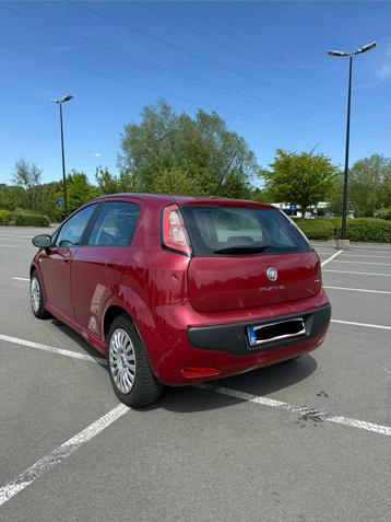 Fiat Punto Evo 1.3 Jtd Euro 5 Prête à être immatriculée, Auto's, Fiat, Voorwielaandrijving, Euro 5, 4 cilinders, Leder