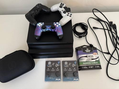 2x Ps4 slim (500 GB) + (scuf) controllers en benodigdheden, Games en Spelcomputers, Spelcomputers | Sony PlayStation 4, Zo goed als nieuw