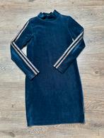 Mooi kleedje, Kinderen en Baby's, Kinderkleding | Kinder-kledingpakketten, Ophalen of Verzenden, Maat 140