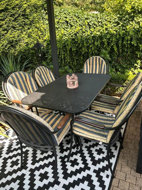 Royal garden tuinset gratis kussens zeer goede staat, Tuin en Terras, Tuinsets en Loungesets, Tuinset, Ophalen