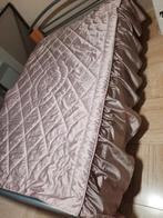 Couvre-lit 200 x 140, Enlèvement ou Envoi, Rose, Utilisé, Autres types
