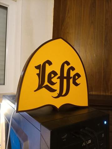 leffe lichtbak beschikbaar voor biedingen