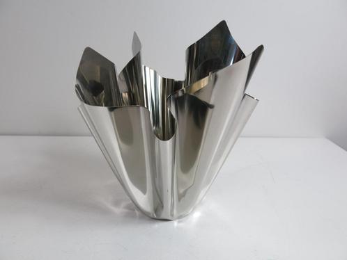 RVS Tulpenvaas Nederlands Martin Brühl The Edge, Antiek en Kunst, Kunst | Designobjecten, Ophalen of Verzenden