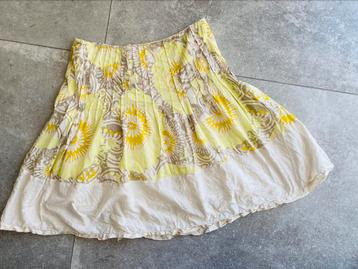 Mooi kleurrijk zomerrokje rok rokje tot knie sandwich mt 44 beschikbaar voor biedingen