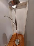 Moderne vloerlamp in inox met beweegbare leeslamp., Comme neuf, Modern, 150 à 200 cm, Enlèvement