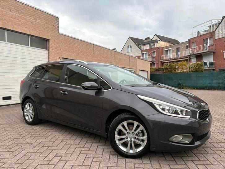 Kia Cee’d | 12 Maanden Garantie | 8Dkm | Benzine | 2013 |, Auto's, Kia, Bedrijf, Te koop, (Pro) Cee d, ABS, Achteruitrijcamera
