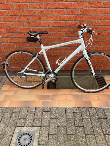 Sportfiets Trek 21 versnellingen beschikbaar voor biedingen