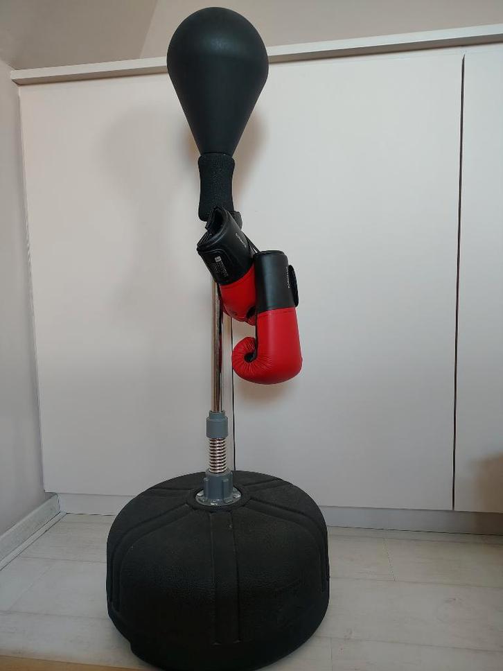 boksbal+ handschoenen, Sport en Fitness, Boksen, Zo goed als nieuw, Boksbal, Ophalen