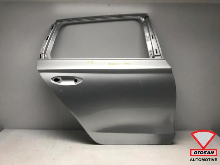 Skoda Octavia 4 2020+ Portier Deur Rechts Achter Origineel!, Auto-onderdelen, Carrosserie, Deur, Skoda, Achter, Rechts, Gebruikt