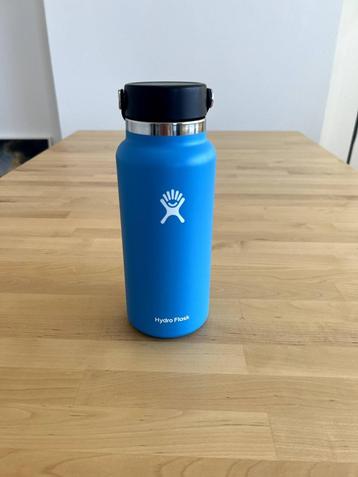 HYDRO FLASK - Gourde Isotherme 946 ml (32 oz) - Bouteille