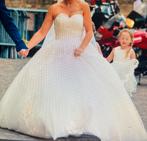 Trouwkleed alberto axu couture, Kleding | Dames, Ophalen