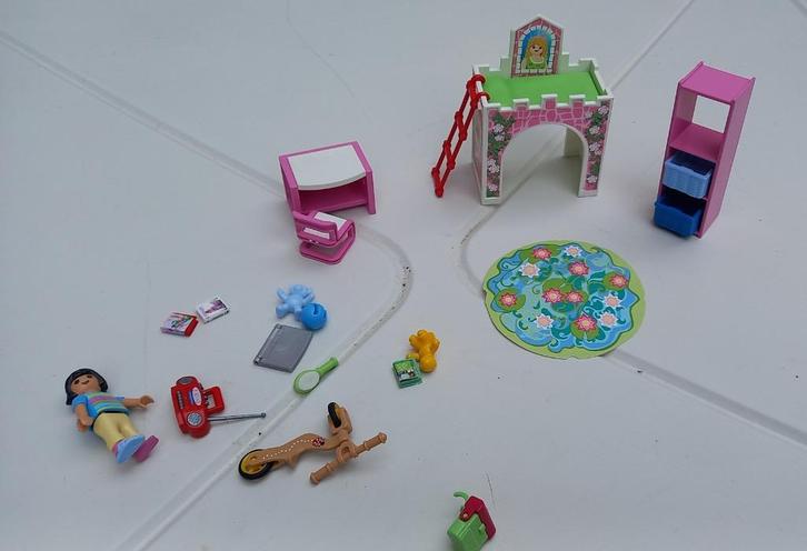 PLAYMOBIL kinderspeelkamer modern huis, Kinderen en Baby's, Speelgoed | Playmobil, Zo goed als nieuw, Complete set, Ophalen of Verzenden