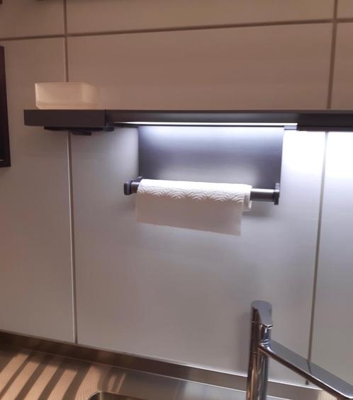 Wand relingsysteem keuken - led verlichting 7 hangelemente, Huis en Inrichting, Keuken | Keukenelementen, Zo goed als nieuw, Grijs